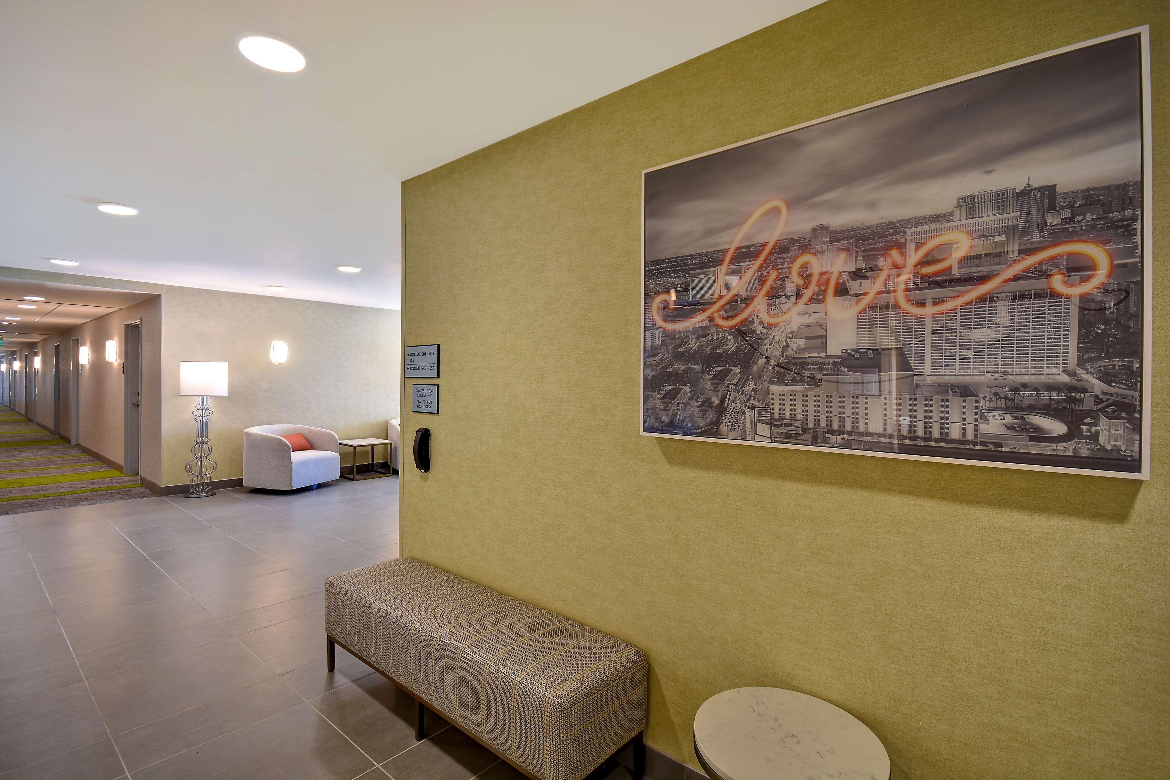 Hampton Inn & Suites Las Vegas Convention Center - No Resort Fee Exterior foto