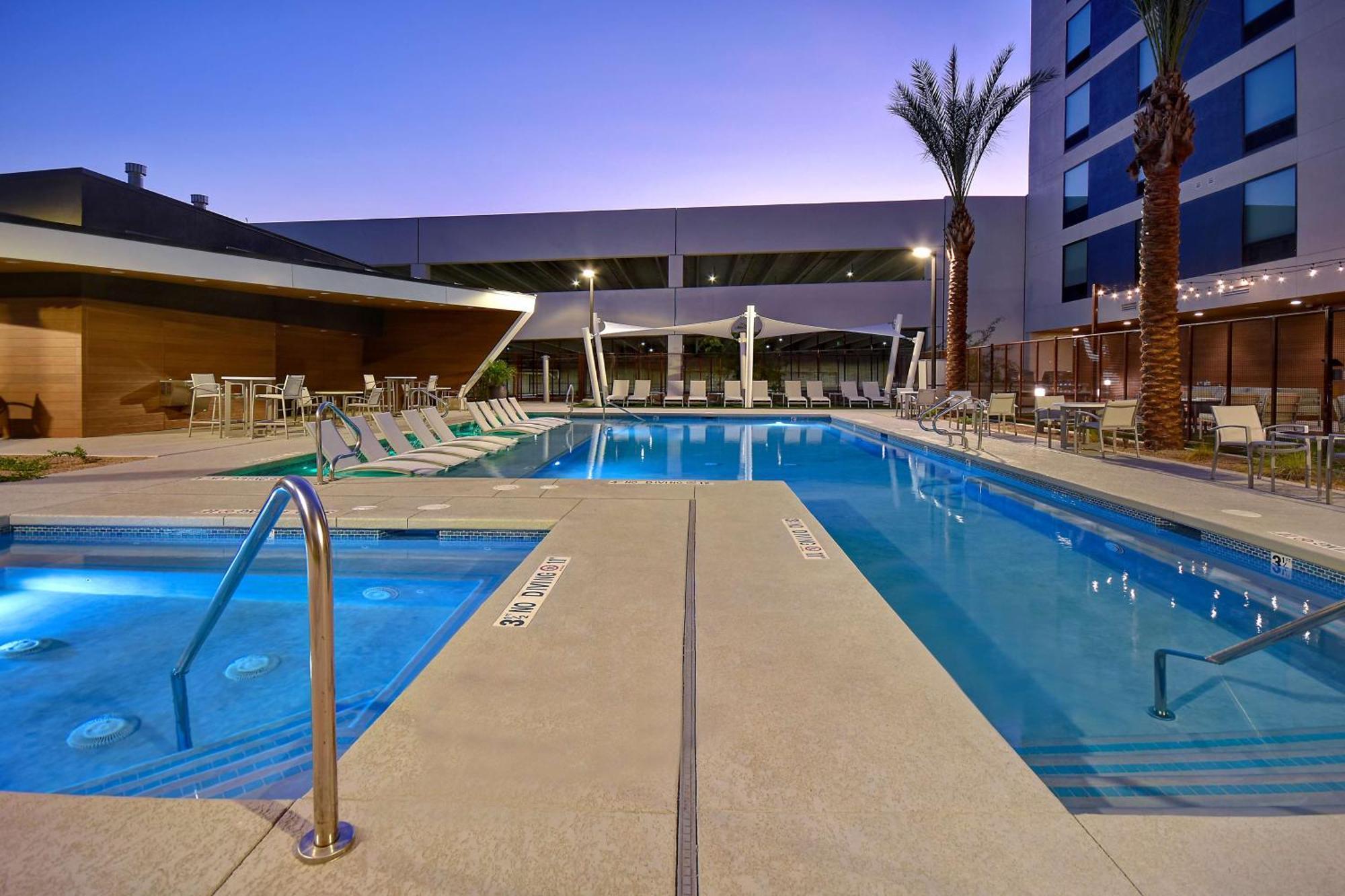 Hampton Inn & Suites Las Vegas Convention Center - No Resort Fee Exterior foto
