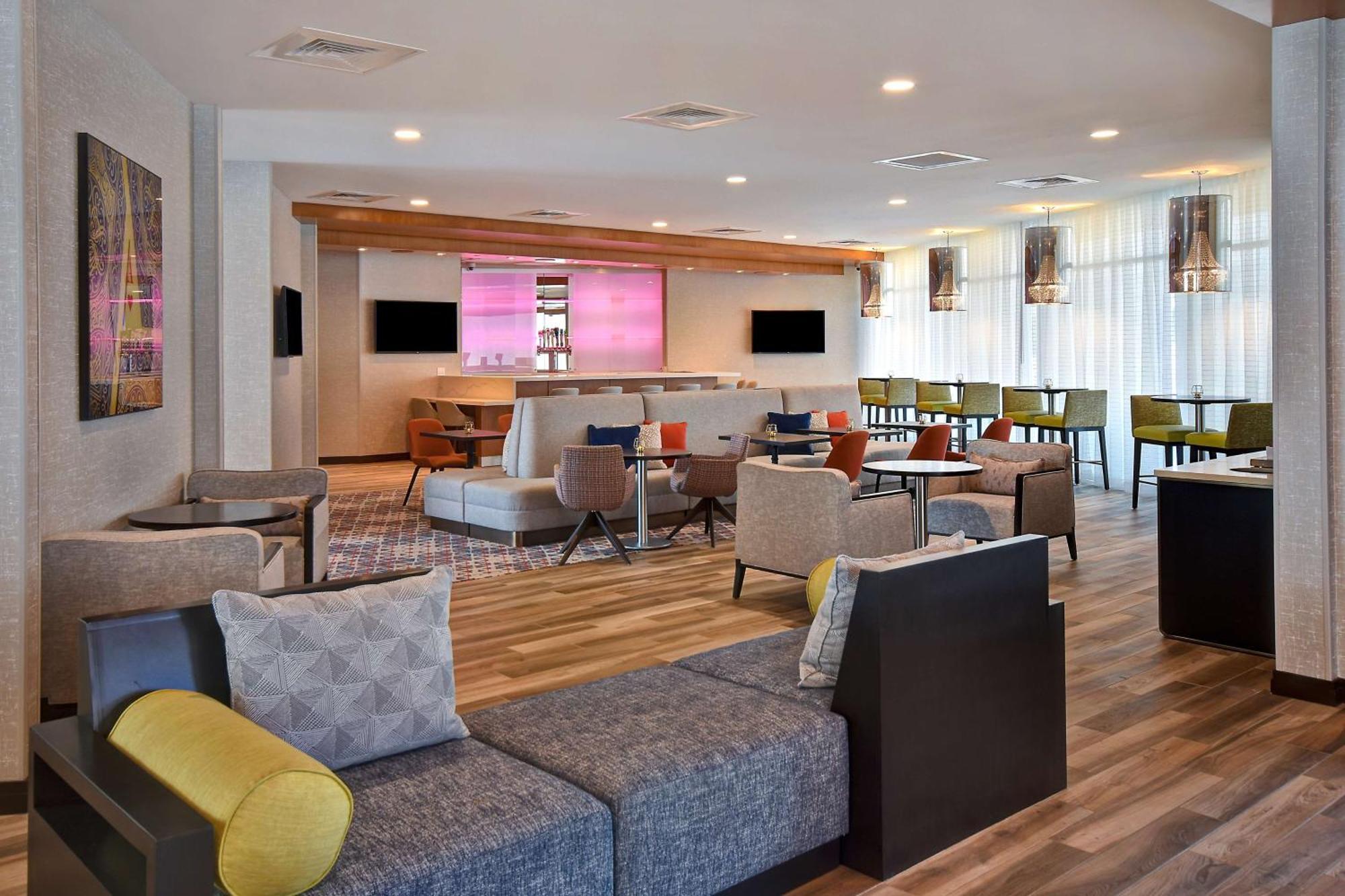 Hampton Inn & Suites Las Vegas Convention Center - No Resort Fee Exterior foto