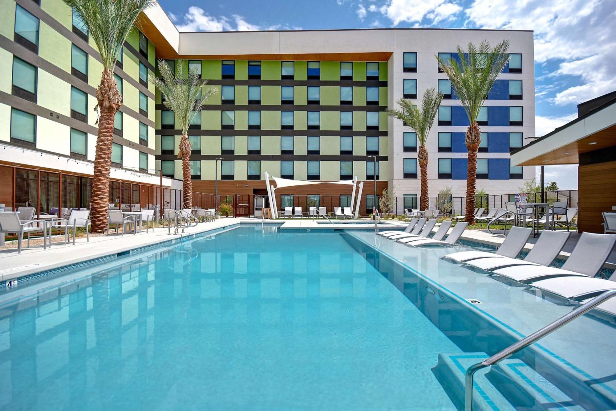 Hampton Inn & Suites Las Vegas Convention Center - No Resort Fee Exterior foto